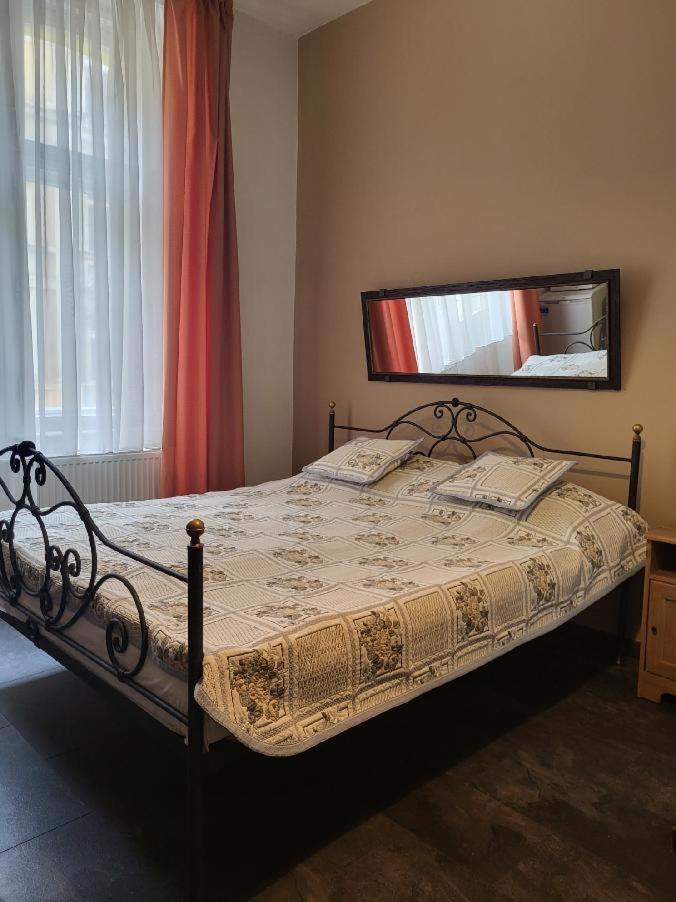 Sunflower Prague Apartments And Suites Buitenkant foto